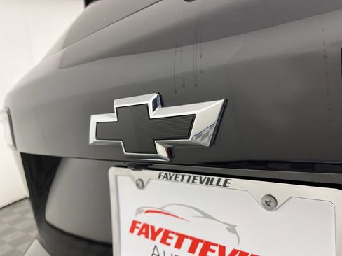 Certified 2025 Chevrolet Equinox ACTIV image 11