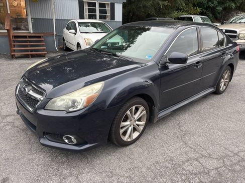 Used 2013 Subaru Legacy 2.5i Limited AWD/4WD image 2