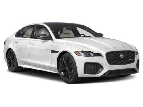 Used 2024 Jaguar XF R-Dynamic SE RWD image 6