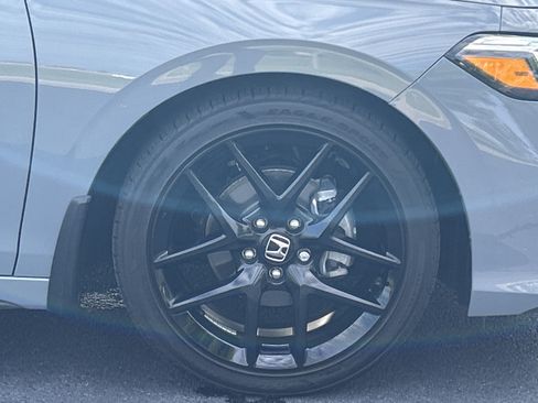 Used 2025 Honda Civic Sport image 33