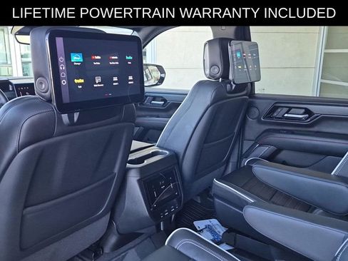 Used 2025 GMC Yukon XL AT4 Ultimate w/ LPO, Floor Liner Package image 15