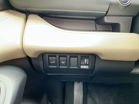 New 2026 Subaru Ascent Limited image 24