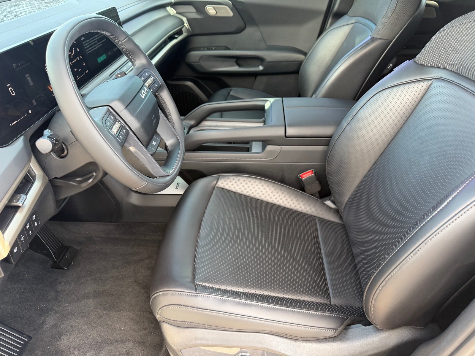 Certified 2027 Kia Telluride S w/ Towing Package FWD image 12