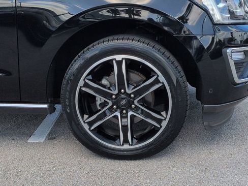 Certified 2021 Ford Expedition Limited RWD image 11