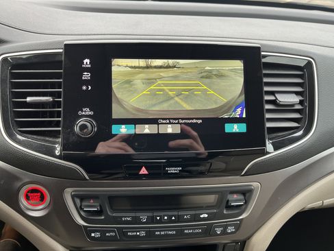 Used 2021 Honda Pilot EX image 26