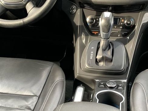 Used 2015 Ford Escape Titanium AWD/4WD image 27