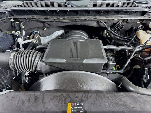 Used 2022 Chevrolet Silverado 2500 High Country w/ Z71 Off-Road Package AWD/4WD image 33