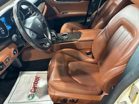 Used 2019 Maserati Quattroporte S image 9