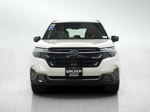 Used 2025 Subaru Forester Touring AWD/4WD image 8