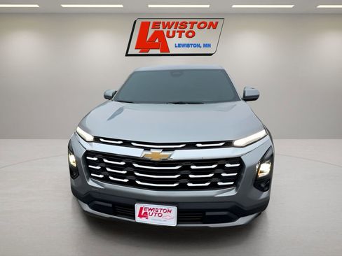 New 2026 Chevrolet Equinox LT w/ Convenience Package II image 3