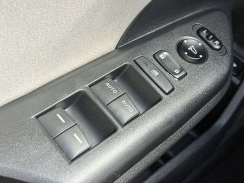 Used 2021 Honda Insight EX image 29