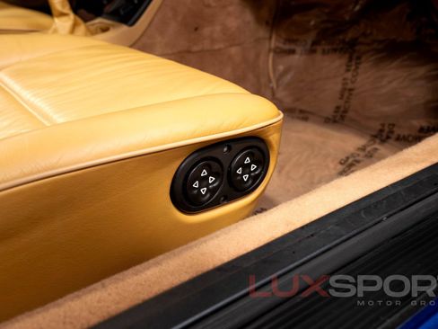 Used 1992 Porsche 911 Carrera image 55