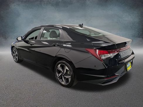 Certified 2023 Hyundai Elantra SEL w/ Convenience Package FWD image 6