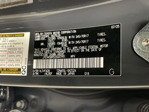 Certified 2025 Toyota 4Runner SR5 image 36