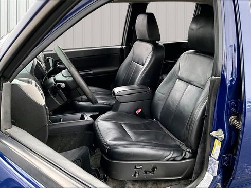 Used 2012 GMC Canyon SLT image 19