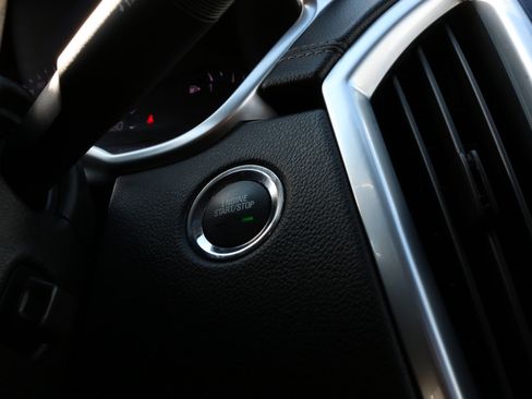 Used 2015 Cadillac SRX Luxury w/ Driver Awareness Package image 30