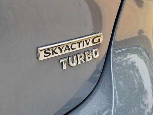 New 2026 MAZDA MAZDA3 Hatchback w/Premium Plus Pkg image 8