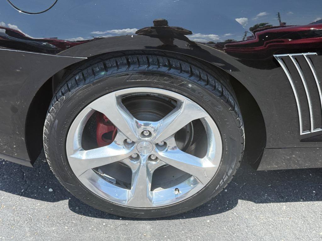 Used 2014 Chevrolet Camaro LT w/ RS Package RWD image 7