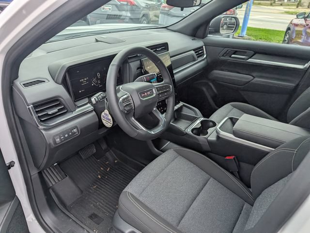 Used 2027 GMC Terrain Elevation w/ Black Edition FWD image 15