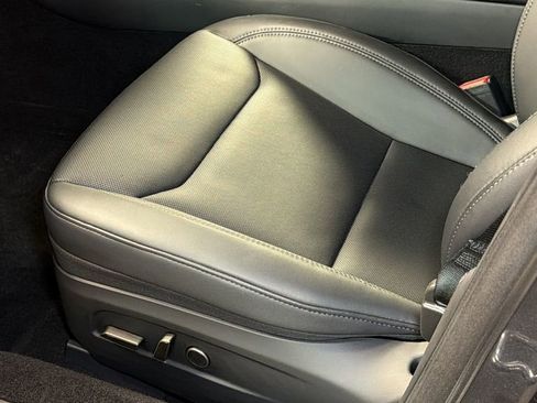 Used 2024 Tesla Model 3 Long Range image 25