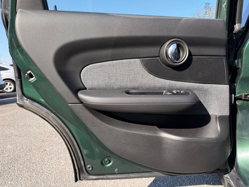 Used 2016 MINI Cooper Clubman image 24
