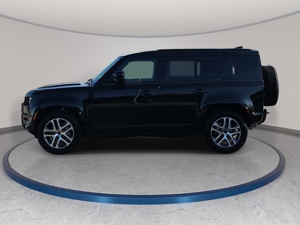 New 2026 Land Rover Defender 110 X-Dynamic SE AWD/4WD image 8
