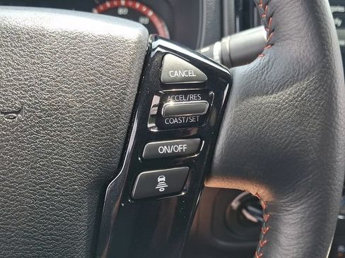 Used 2026 Nissan Frontier PRO-4X AWD/4WD image 21