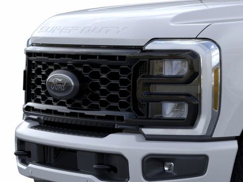 New 2026 Ford F250 Lariat w/ Tremor Off-Road Package image 17