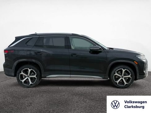 New 2026 Volkswagen Tiguan SE image 6