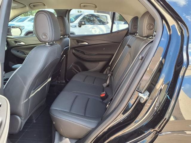 Used 2024 Buick Encore GX Avenir w/ Avenir Convenience Package FWD image 19