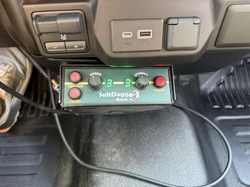Used 2022 Chevrolet Silverado 2500 W/T w/ WT Fleet Convenience Package AWD/4WD image 19