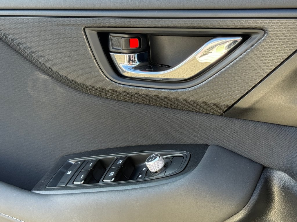 Used 2025 Subaru Legacy Premium AWD/4WD image 16