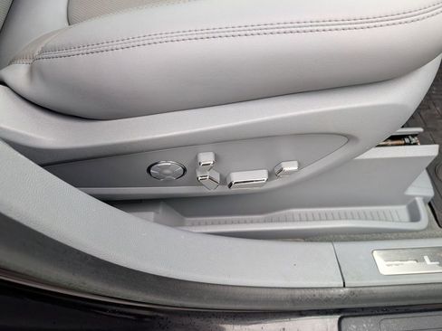 Used 2019 Lincoln Nautilus Reserve w/ Ultimate Package image 47