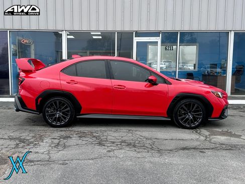 Used 2022 Subaru WRX Premium AWD/4WD image 8