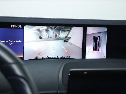 Certified 2024 Lincoln Nautilus Reserve w/ Equipment Group 202A image 31