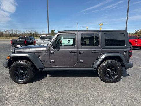 Used 2020 Jeep Wrangler Unlimited Willys image 18