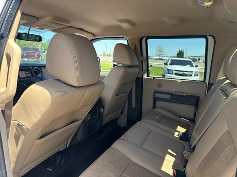 Used 2011 Ford F350 Lariat w/ Lariat Interior Pkg AWD/4WD image 22
