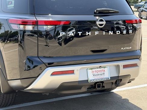 Used 2024 Nissan Pathfinder Platinum w/ Cargo Package FWD image 6