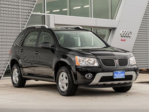 Used 2007 Pontiac Torrent AWD image 1