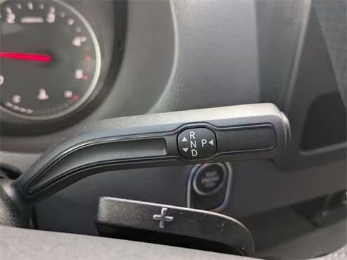 Used 2025 Mercedes-Benz Sprinter 2500 image 17