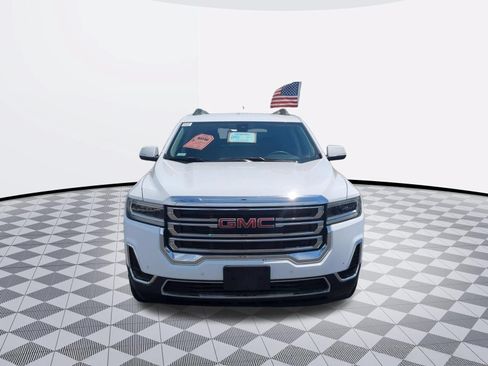 Certified 2023 GMC Acadia SLE w/ Driver Convenience Package AWD/4WD image 3