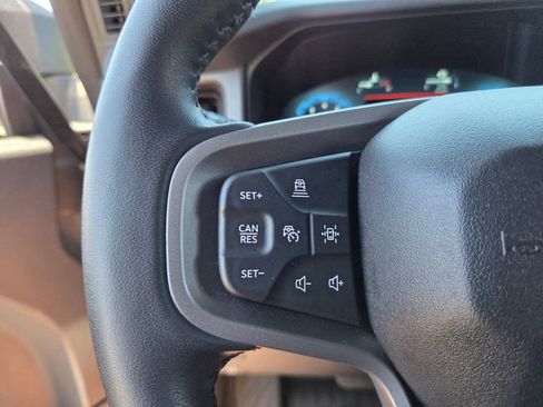 Used 2025 Ford Bronco Badlands AWD/4WD image 23