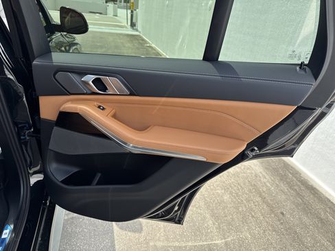 New 2026 BMW X5 xDrive40i w/ M Sport Package image 10