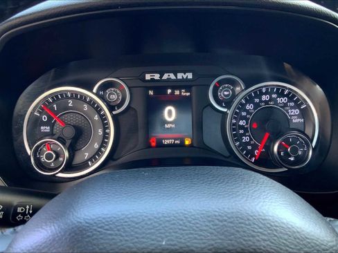 Used 2020 RAM 1500 Lone Star image 26