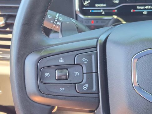 Used 2025 GMC Sierra 1500 AT4 w/ AT4 Premium Package AWD/4WD image 24
