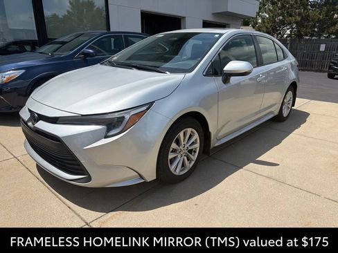Used 2026 Toyota Corolla XLE FWD image 4