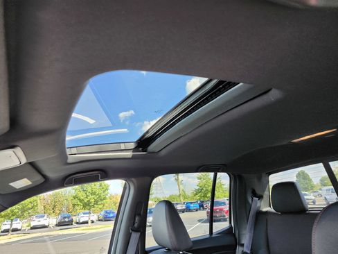 Used 2022 Honda Ridgeline Black Edition image 23