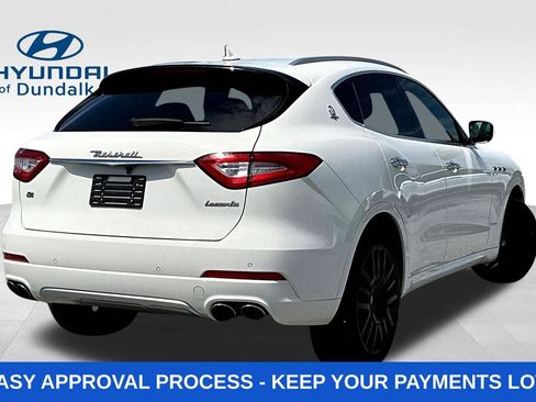 Used 2018 Maserati Levante GranLusso AWD/4WD image 7