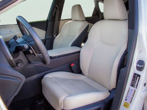 Used 2025 Lexus RX 350 FWD w/ Convenience Package image 9