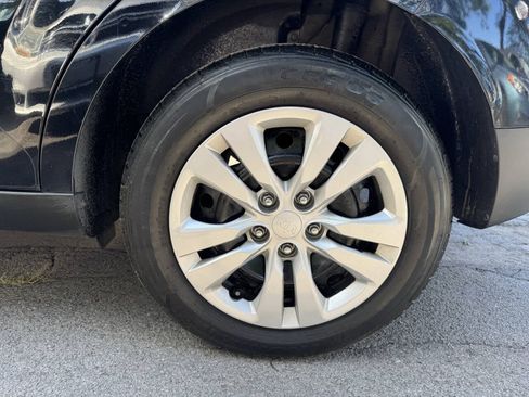 Used 2021 Kia Soul LX FWD image 10
